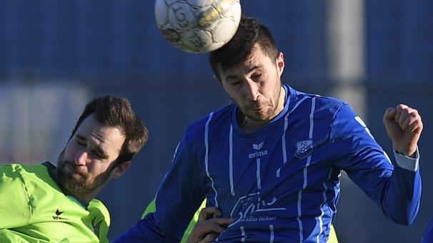<p>Luka Tonkovic (beim Kopfball, noch im Eupener Trikot): „Ich sehe uns nicht als Underdog“.</p>