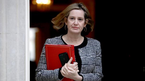 <p>Amber Rudd, Arbeitsministerin von Großbritannien, verlässt 10 Downing Street nach einer Kabinettssitzung. Rudd hat ihr Amt niedergelegt.</p>