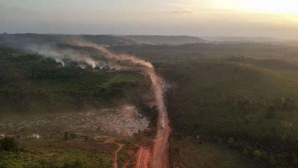 <p>Mehr als vier Millionen Hektar des Amazonas sind bereits abgebrannt.</p>