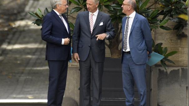 <p>Aus Informatoren werden Preformatoren: Reynders (l.)und Vande Lanotte (r.) sind zuversichtlich. Beide wurden am Montag Nachmittag von König Philippe empfangen.</p>