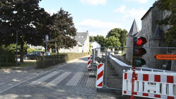 <p>(RS) Burgstraße Raeren Straßenarbeiten Burg 11.9.2019 (2)</p>