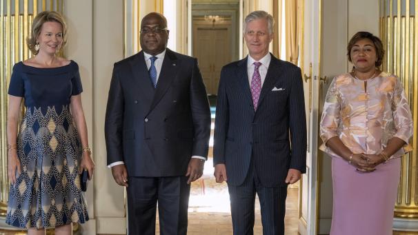 <p>König Philippe und Königin Mathilde empfingen den kongolesischen Präsidenten Tshisekedi und dessen Gemahlin am Mittag im Stadtschloss.</p>