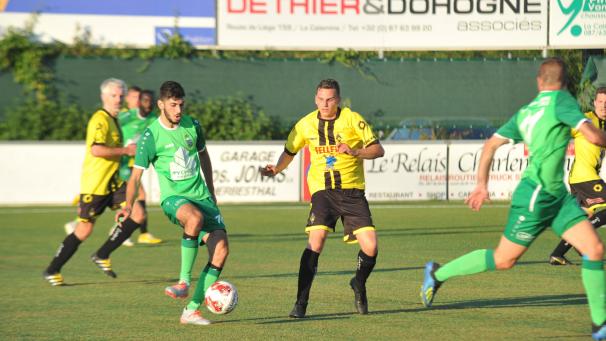 <p>Im Hinspiel musste sich Weywertz gegen gnadenlose Kelmiser mit 0:5 geschlagen geben.</p>