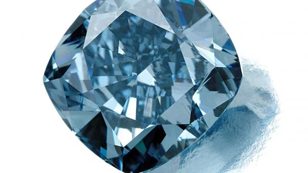 <p>Blaue Diamanten sind extrem selten.</p>