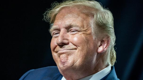 <p>Die Demokraten werfen Trump Verfassungsbruch vor.</p>