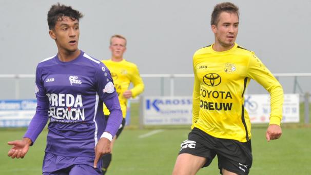 <p>Neben Cedric Laschet und Abder Akdim rückt auch Carlo Evertz (am Ball) wieder in den Kader.</p>