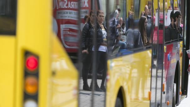 <p>Bei einer Kontrolle in einem Linienbus waren bei einem 24-jährigen Kelmiser 25 Gramm Cannabis sichergestellt worden.</p>