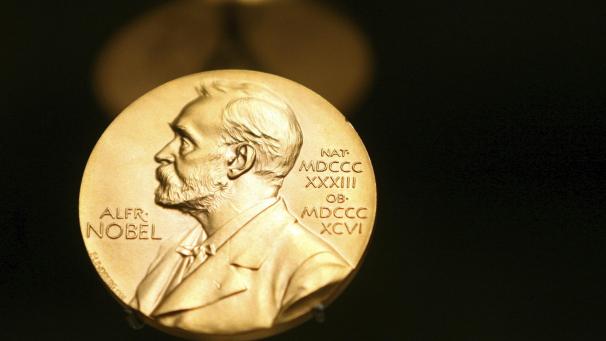 <p>Mit der Stiftung der Nobelpreise wollte Alfred Nobel einen Konflikt lösen, der sein Leben bestimmte: Der Dynamit-Erfinder konnte es nicht verwinden, dass viele seiner Entdeckungen für den Krieg genutzt wurden.</p>