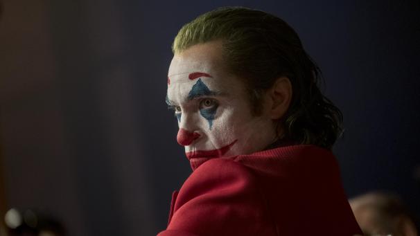 <p>Joaquin Phoenix als „Joker“: Es gibt hier keine endlose Finalschlacht, keine aufdringlichen Soundeffekte, keine sinnentleerte Action.</p>