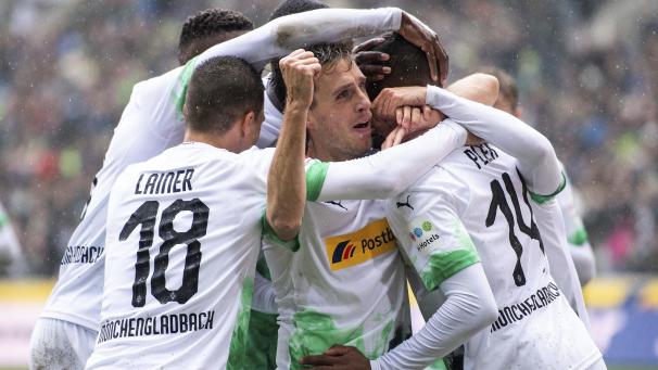 <p>„Deutscher Meister wird nur der VfL“ sangen die Borussen-Fans schon in der Anfangsphase des Spiels. Fünf Tore durften sie bejubeln.</p>