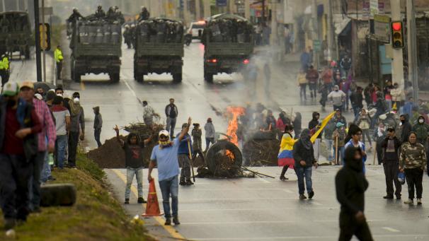 <p>Ausnahmezustand in Ecuador: Die Abschaffung von Subventionen für Benzin und Diesel haben landesweit heftige Proteste ausgelöst.</p>