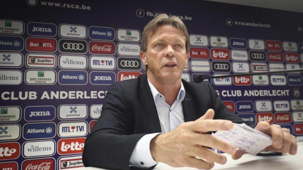 <p>Frank Vercauteren stellte sich am Dienstag zum ersten Mal seit seiner Rückkehr zum Rekordmeister der Presse.</p>