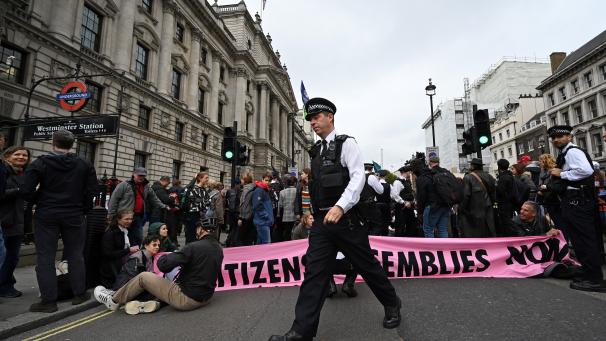 <p>Ein Protest von Extinction Rebellion in London.</p>