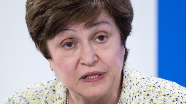 <p>Kristalina Georgiewa tritt zum ersten Mal als neue IWF-Chefin an die Öffentlichkeit.</p>
