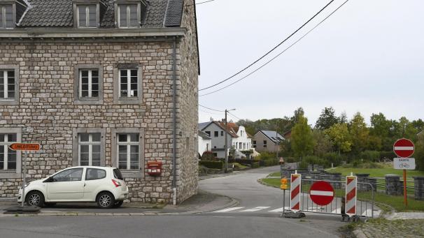 <p>„Die Bachstraße ist einfach zu schmal, um den Umleitungsverkehr in beide Richtungen aufnehmen zu können“, so Bürgermeister Güsting unmissverständlich unter Berufung aus Aussagen der Polizei.</p>
