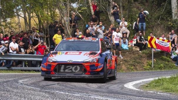 <p>Das Team Neuville-Gilsoul im Einsatz in San Marino</p>