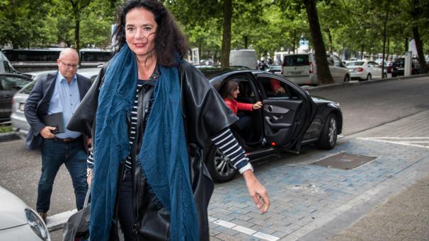 <p>Ebenfalls als Kandidatin bestätigt: Christine Defraigne.</p>