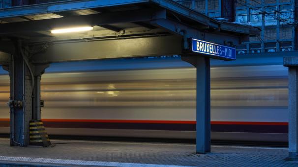 <p>Am Brüsseler Südbahnhof wird eine moderne Weichentechnologie installiert.</p>