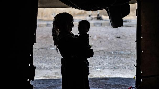 <p>Hunderte Kinder von IS-Extremisten sollen aus dem kurdischen Haftlager Ain Issa in Nordsyrien geflohen sein.</p>