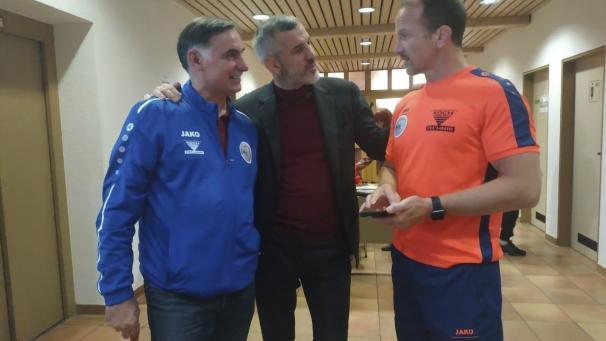 <p>Issa Gamboulatov, Buvaisar Saitiev und Alexaner Leipold (von links)</p>
