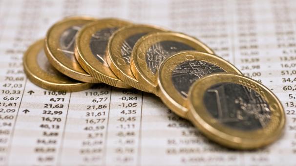 <p>Die Steuer auf Wertpapierkonten war vor zwei Jahren im sogenannten Sommerdeal der Regierung Michel beschlossen worden.</p>