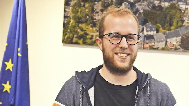 <p>Patrice Wangen bei seinem Vortrag in St.Vith: Der Austausch mit Nicht-Wissenschaftlern ist ihm sehr wichtig.</p>
