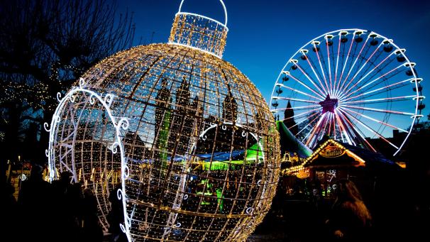 <p>Weihnachtlich-winterliche Magie im Zentrum von Maastricht.</p>