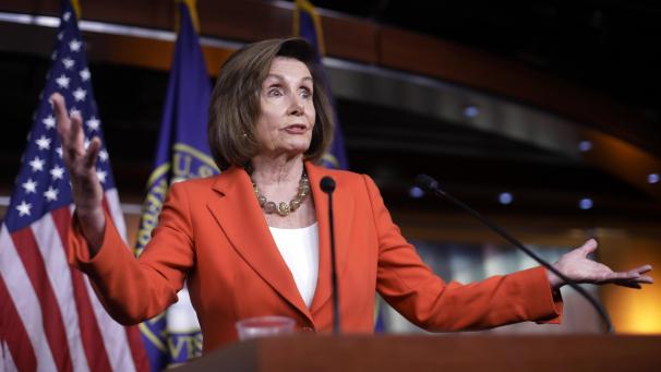 <p>Nancy Pelosi, Sprecherin des US-Repräsentantenhauses. Das Parlament hat die Ermittlungen für ein mögliches Amtsenthebungsverfahren gegen US-Präsident Trump mit einem förmlichen Beschluss gestützt.</p>