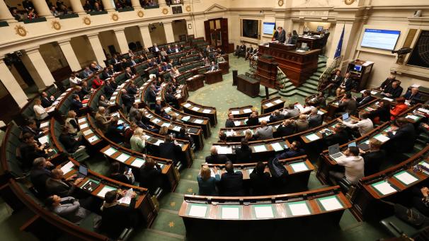 <p>Das Kammerplenum hat am Donnerstag den Nothaushalt für die Monate November und Dezember genehmigt.</p>