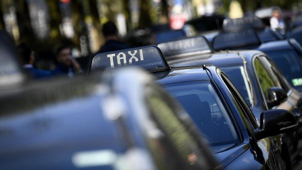 <p>In Städten wie London oder Paris werden bereits ähnliche Fahrdienste für Frauen angeboten.</p>