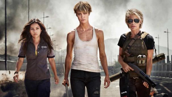 <p>In „Terminator: Dark Fate“ ist Linda Hamilton, alias Sarah Connor (ganz rechts), mit von der Partie.</p>