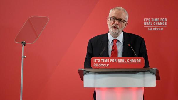 <p>Labour-Chef Jeremy Corbyn hielt am Dienstag eine Rede bezüglich der Pläne seiner Partei.</p>
