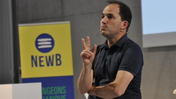 <p>NewB-Chef Tom Olinger.</p>