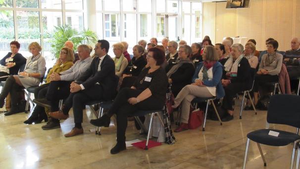<p>Mitte Oktober luden der Eupener Josephine-Koch-Service und die Stundenblume zu ihrem vierten SeniorenForum ein.</p>
