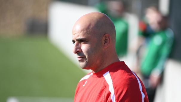 <p>Oudlers Trainer Servet Sumer trifft auf seinen Ex-Klub Bellevaux.</p>