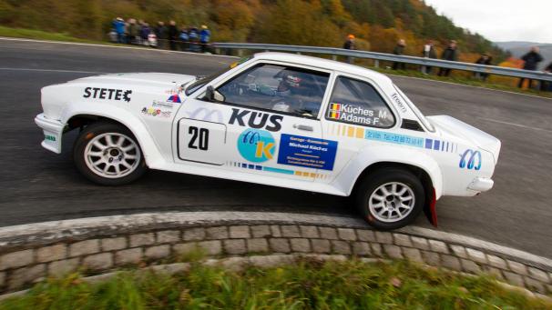 <p>Das Team Küches-Adams im legendären Opel Ascona 400 bei der Rallye Köln-Ahrweiler.</p>