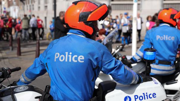 <p>Am Dienstag hat die Polizeigewerkschaft bei Innenminister De Crem eine Streikankündigung hinterlegt, die ab Ende November einen Monat lang gilt.</p>