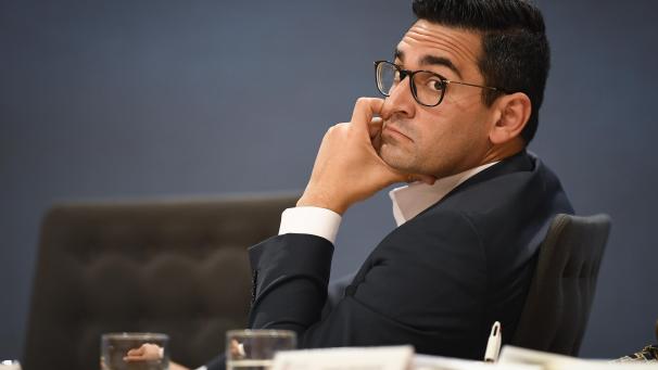 <p>Hat auch in dieser Legislatur die dicken Bretter geerbt: DG-Minister Antonios Antoniadis (SP). Hat er sich übernommen?</p>