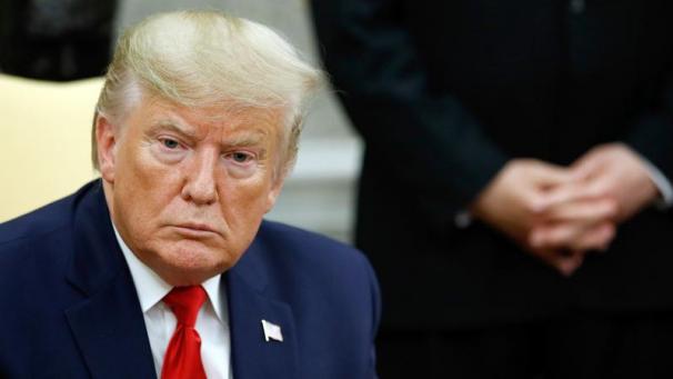 <p>Trump erwägt, dem Kongress bei den Impeachment-Ermittlungen gegen ihn Fragen zu beantworten – wenn, dann aber wohl schriftlich.</p>