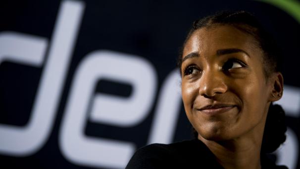 <p>Nafi Thiam bei einer Pressekonferenz der Adeps am Freitagnachmittag.</p>