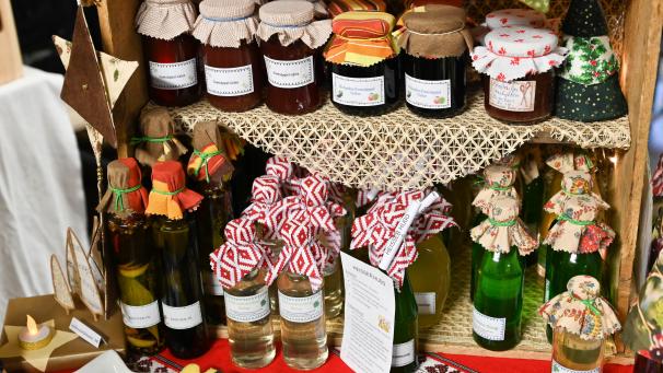 <p>Auch Leckereien aus der Region dürfen beim Handwerkermarkt nicht fehlen.</p>
