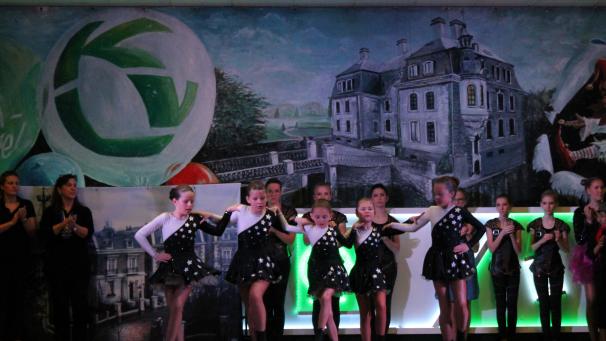 <p>Zahlreiche Tanzgruppen nutzten den Rahmen in Lontzen, um das Einstudierte vor Publikum zu präsentieren.</p>