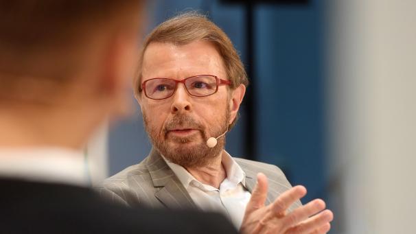 <p>Björn Ulvaeus bringt Pippi Langstrumpf in den Zirkus.</p>