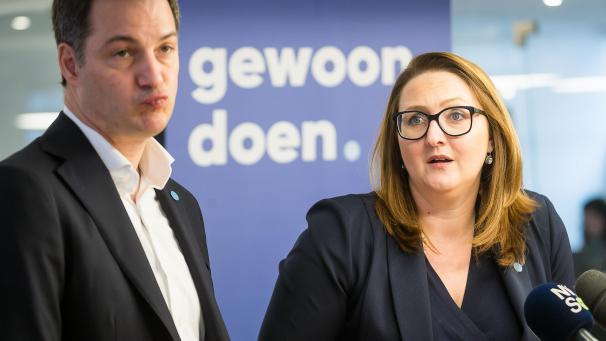 <p>Nicht auf derselben Linie bei Open VLD: Parteichefin Gwendolyn Rutten (r.) und Vizepremier Alexander De Croo.</p>