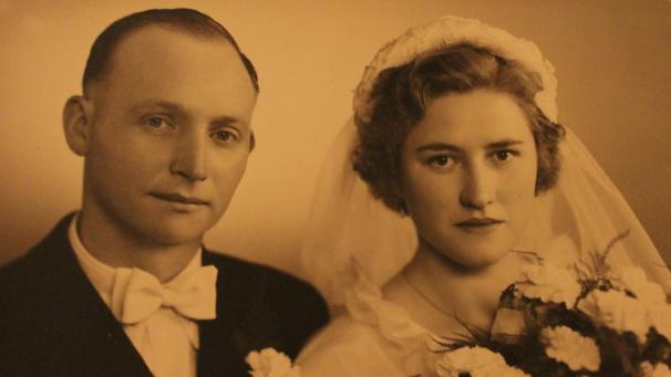 <p>Seit rund sechs Jahrzehnten lebt Maximilianus Schiepers mit seiner Ehefrau Martha Manderfeld (87) in Eupen.</p>