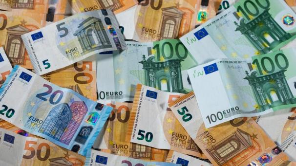 <p>Richter und Polizeidienste in Belgien beschlagnahmen jährlich Gelder in Millionenhöhe.</p>