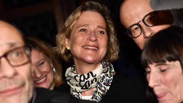 <p>Delphine Boël hatte allen Grund zur Freude: Der Kassationshof wies am Freitag die Beschwerde von König Albert II. gegen zwei Urteile im Fall der gegen ihn laufenden Vaterschaftsklage ab.</p>