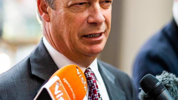 <p>„Fragen über das künftige Format des Brexits und Großbritanniens Rolle in der Welt liegen nun allein in der Hand von Boris Johnson“, schrieb Farage.</p>