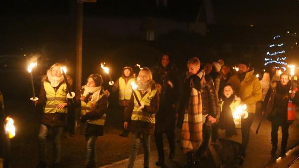 <p>Die zahlreichen Schulkinder waren mit eifer dabei (©Foto NC-Media)</p>