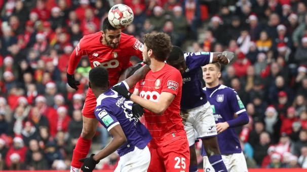 <p>Standard Lüttich und der RSC Anderlecht teilten die Punkte.</p>